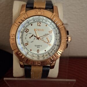 🎁 Black and Gold Faux  Leather Watch